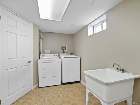 91-03 156th Avenue, Howard Beach NY 11414