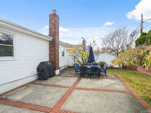 91-03 156th Avenue, Howard Beach NY 11414