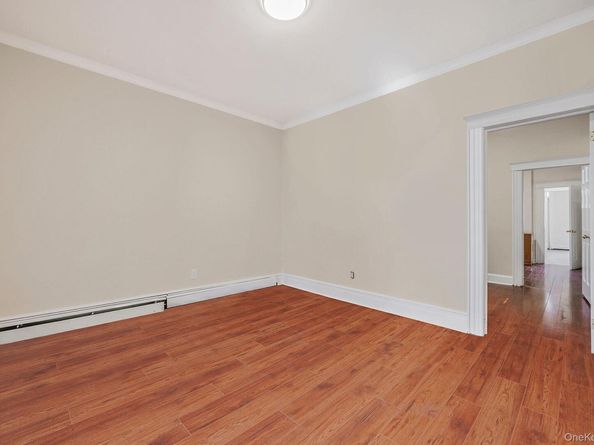 5807 Maspeth Avenue, Maspeth NY 11378