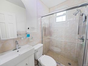 5807 Maspeth Avenue, Maspeth NY 11378