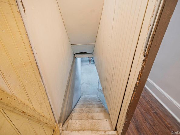 5807 Maspeth Avenue, Maspeth NY 11378