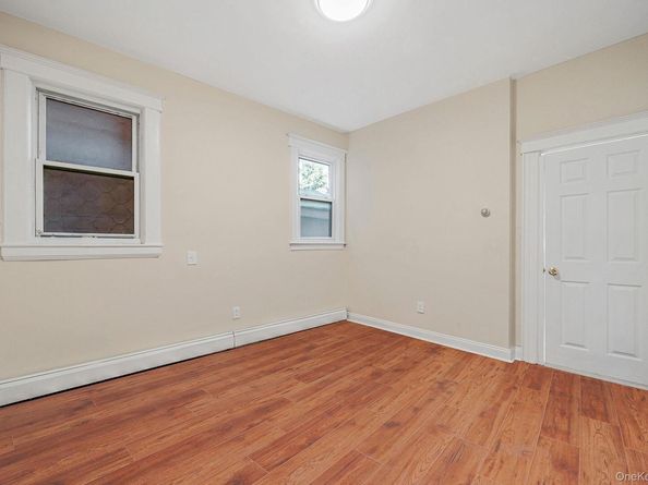 5807 Maspeth Avenue, Maspeth NY 11378