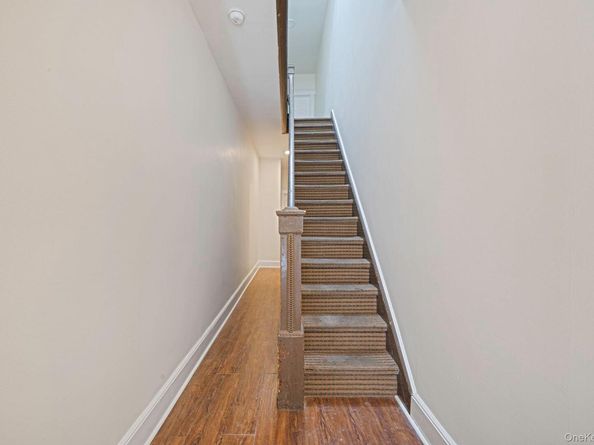 5807 Maspeth Avenue, Maspeth NY 11378