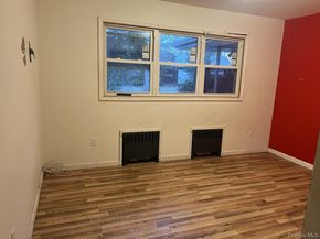 48 E Rogues Path, Huntington Station NY 11746