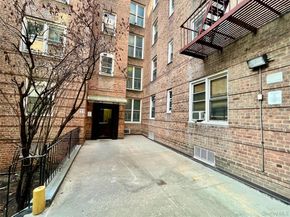 134-33 Blossom Ave Blossom Avenue 3B, Flushing NY 11355