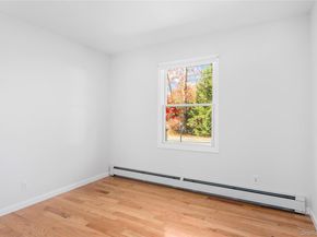 11 Seneca Trail, Ridge NY 11961