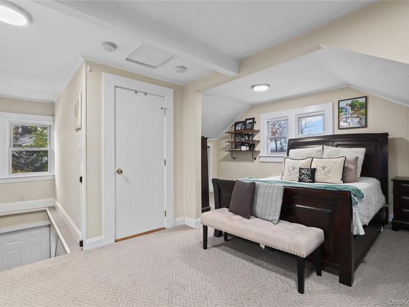 5 Ross Drive, Yorktown Heights NY 10598