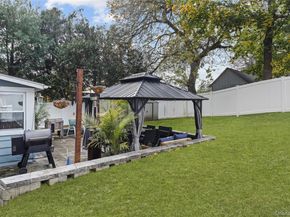 5 Ross Drive, Yorktown Heights NY 10598