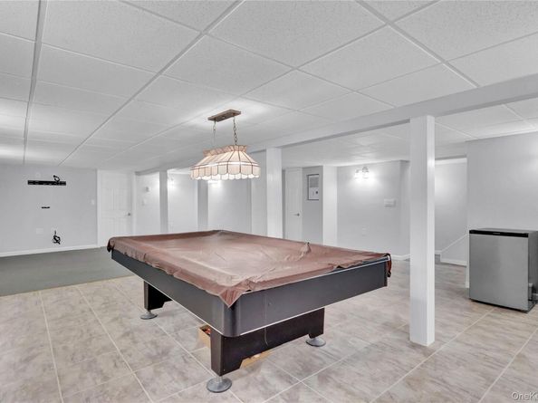 5 Zenith Road, Rocky Point NY 11778