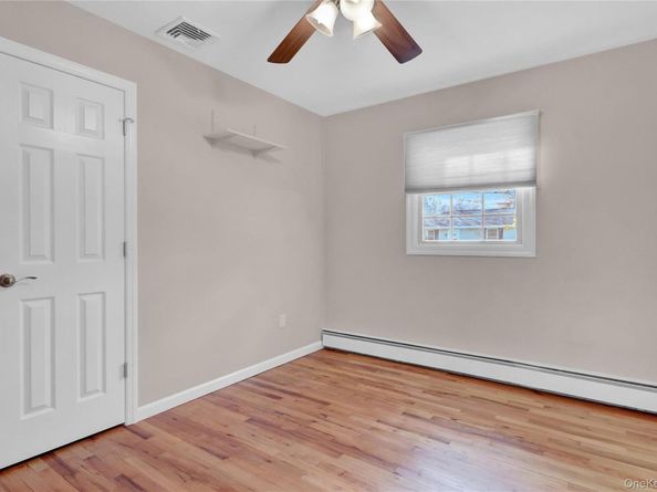 5 Zenith Road, Rocky Point NY 11778