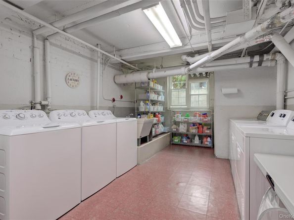 366 Stewart Avenue B1, Garden City NY 11530