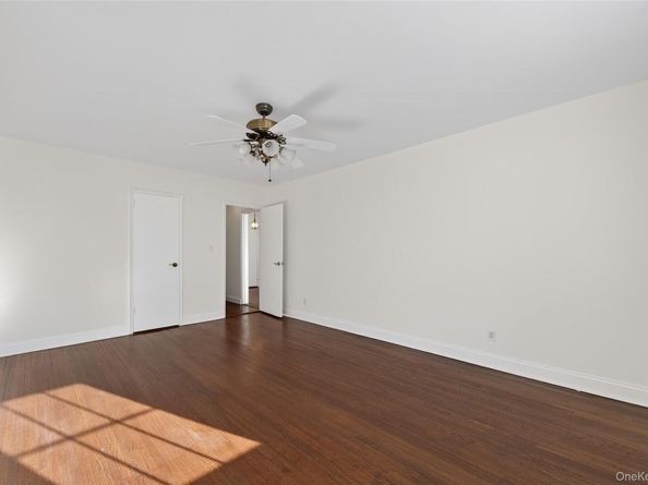 366 Stewart Avenue B1, Garden City NY 11530