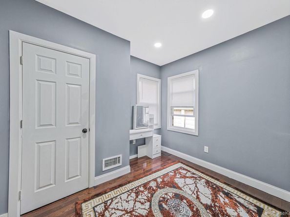 10119 Lefferts Boulevard, Richmond Hill NY 11419