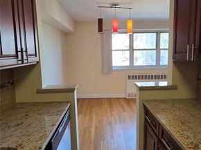 89-40 151 3J, Howard Beach NY 11414