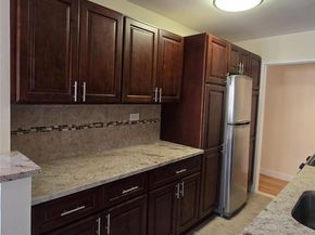 89-40 151 3J, Howard Beach NY 11414