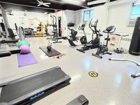 89-40 151 3J, Howard Beach NY 11414