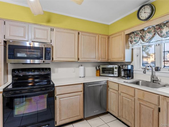 3409 5th Street, Oceanside NY 11572