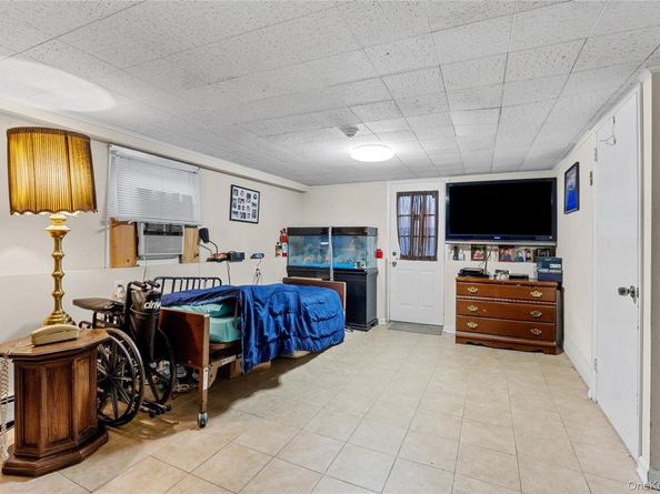 3409 5th Street, Oceanside NY 11572