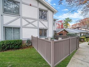 320 Woodland Court, Coram NY 11727