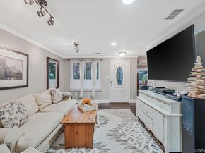 320 Woodland Court, Coram NY 11727