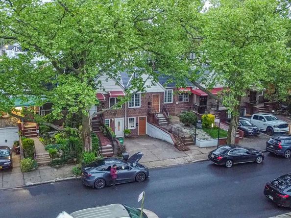 455 East 40th street, Brooklyn NY 11203