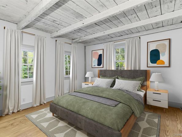 289 E Main Street, Centerport NY 11721