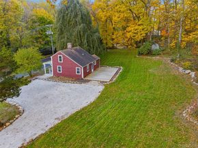 289 E Main Street, Centerport NY 11721