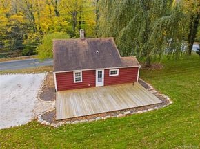 289 E Main Street, Centerport NY 11721