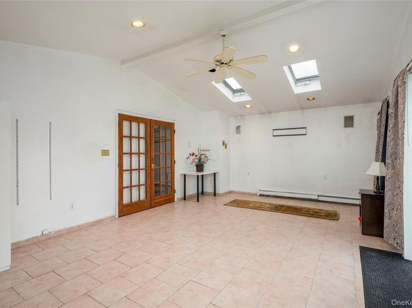 68 Myles Avenue, Levittown NY 11756