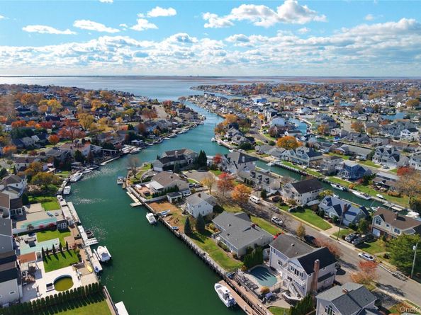 4530 Merrick Road, Massapequa NY 11758