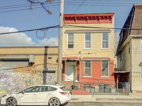 1055 Wyckoff Avenue, Ridgewood NY 11385