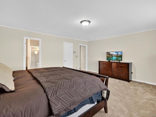 200 California Road 9, Bronxville NY 10708