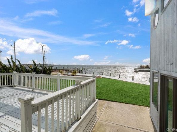 49 S Bay Avenue, Amityville NY 11701