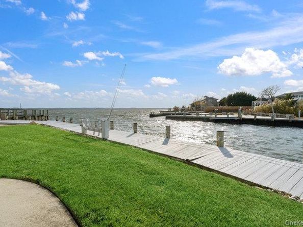 49 S Bay Avenue, Amityville NY 11701