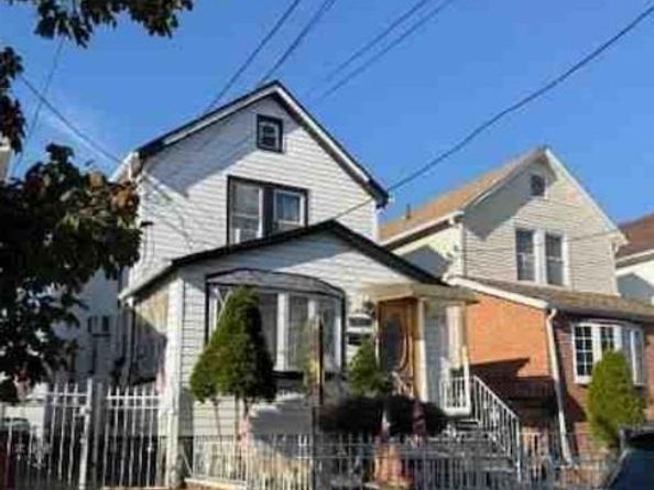 10718 108th Street, Richmond Hill S. NY 11419
