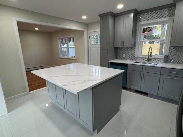 381 Grace Street, Holbrook NY 11741