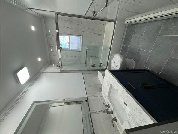 381 Grace Street, Holbrook NY 11741