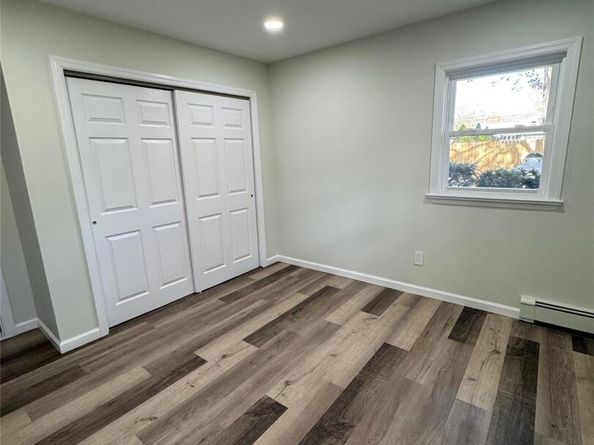 381 Grace Street, Holbrook NY 11741