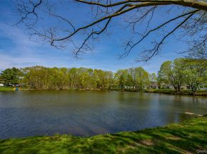 705 Cabot Court W, Saint James NY 11780