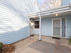 705 Cabot Court W, Saint James NY 11780