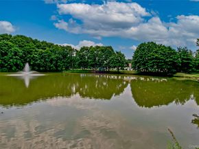 705 Cabot Court W, Saint James NY 11780