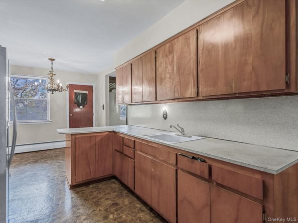 1070 E 59 Street, Brooklyn NY 11234