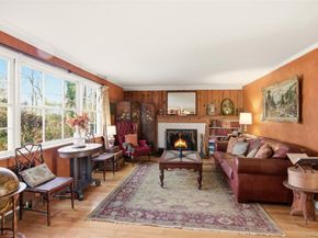 8 Old Wood Road, Stony Brook NY 11790