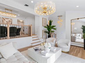 4 Long Ridge Road, Plainview NY 11803