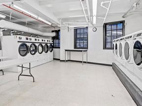 304 E 41st Street 1503A, New York (Manhattan) NY 10017