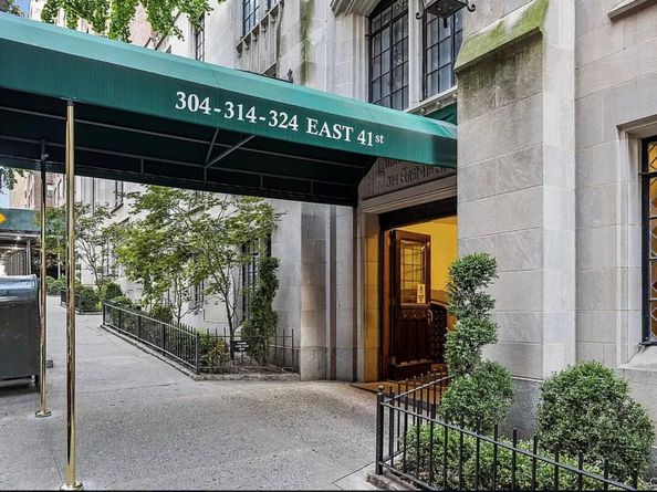 304 E 41st Street 1503A, New York (Manhattan) NY 10017