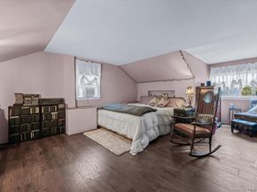 58 Chestnut Street, Lynbrook NY 11563