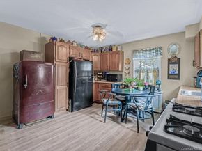 58 Chestnut Street, Lynbrook NY 11563