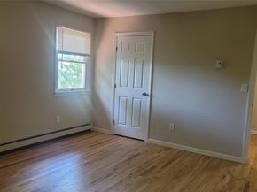 80-82 Laurel blvd, Ronkonkoma NY 11779