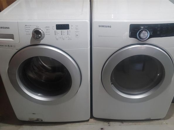 80-82 Laurel blvd, Ronkonkoma NY 11779